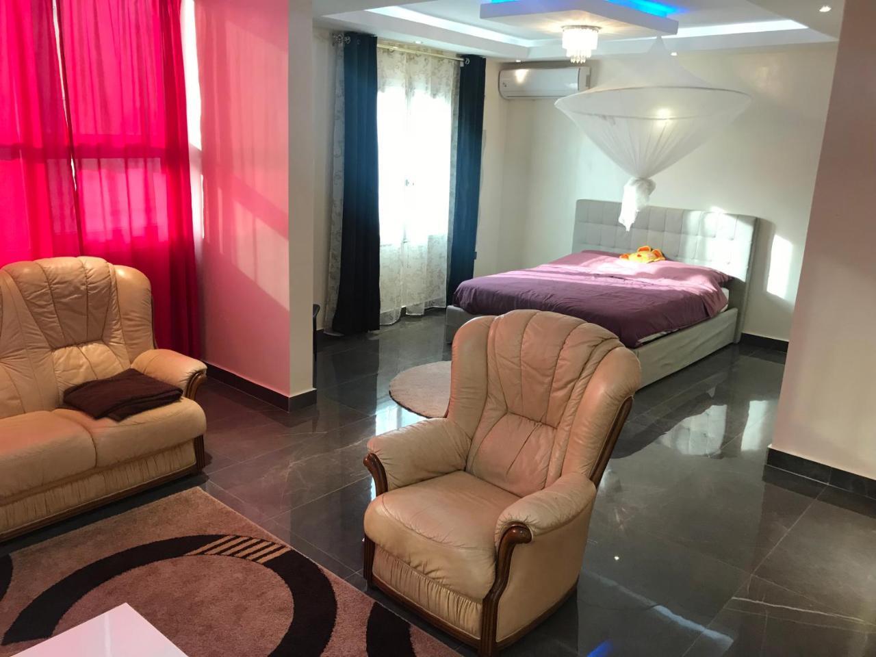 Casa Di Cloe Apartment Дакар Екстериор снимка