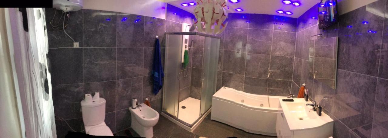 Casa Di Cloe Apartment Дакар Екстериор снимка