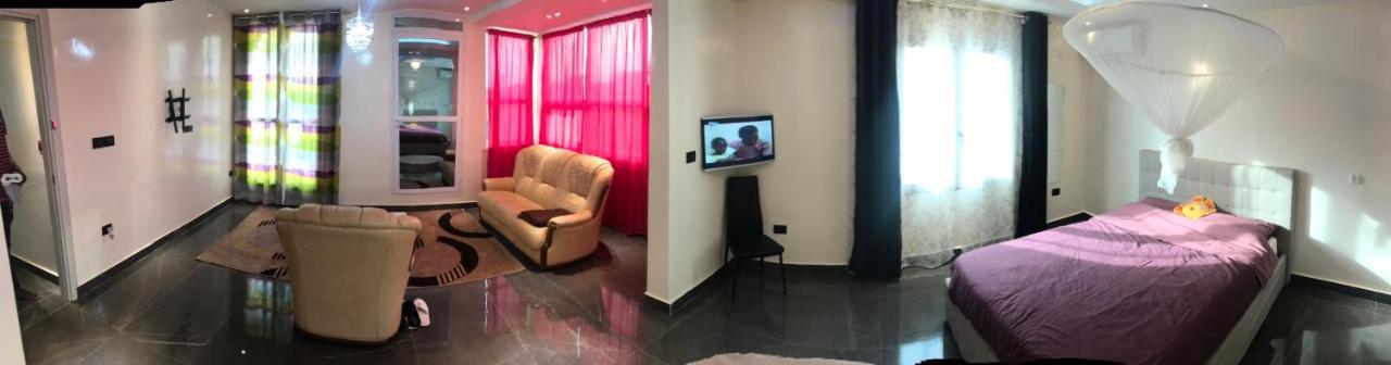 Casa Di Cloe Apartment Дакар Екстериор снимка